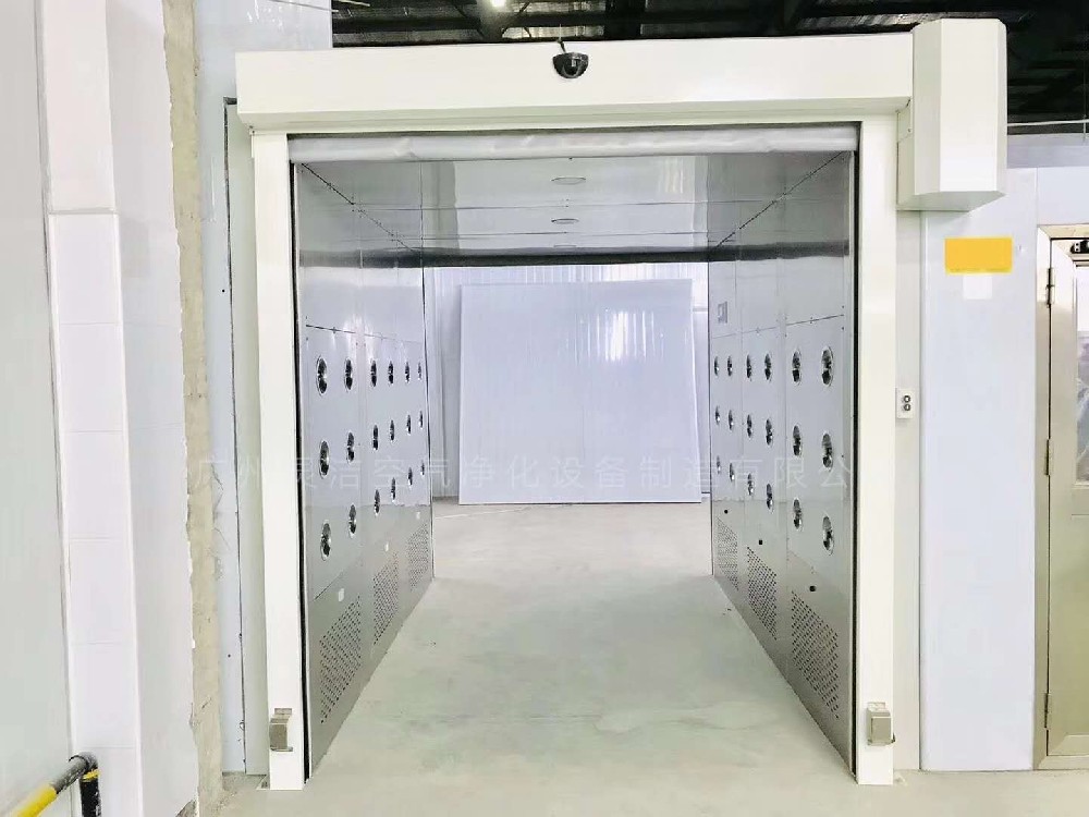 快速卷帘门货淋室的有点